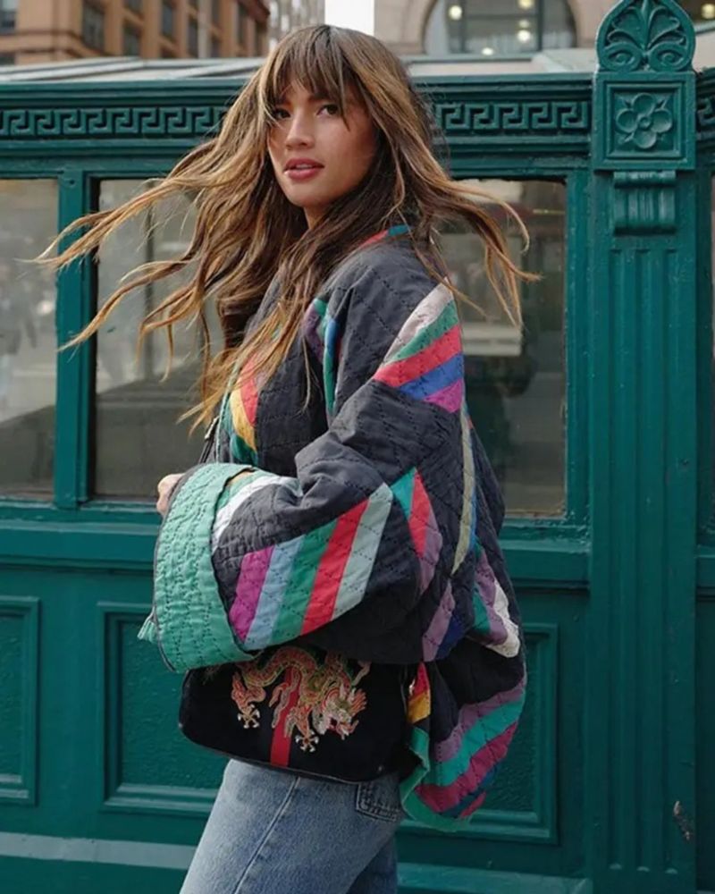 Women’s quilted open-front jacket with multicolour geometric print, relaxed fit
