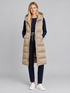 Women's Mechi long hooded gilet – front view